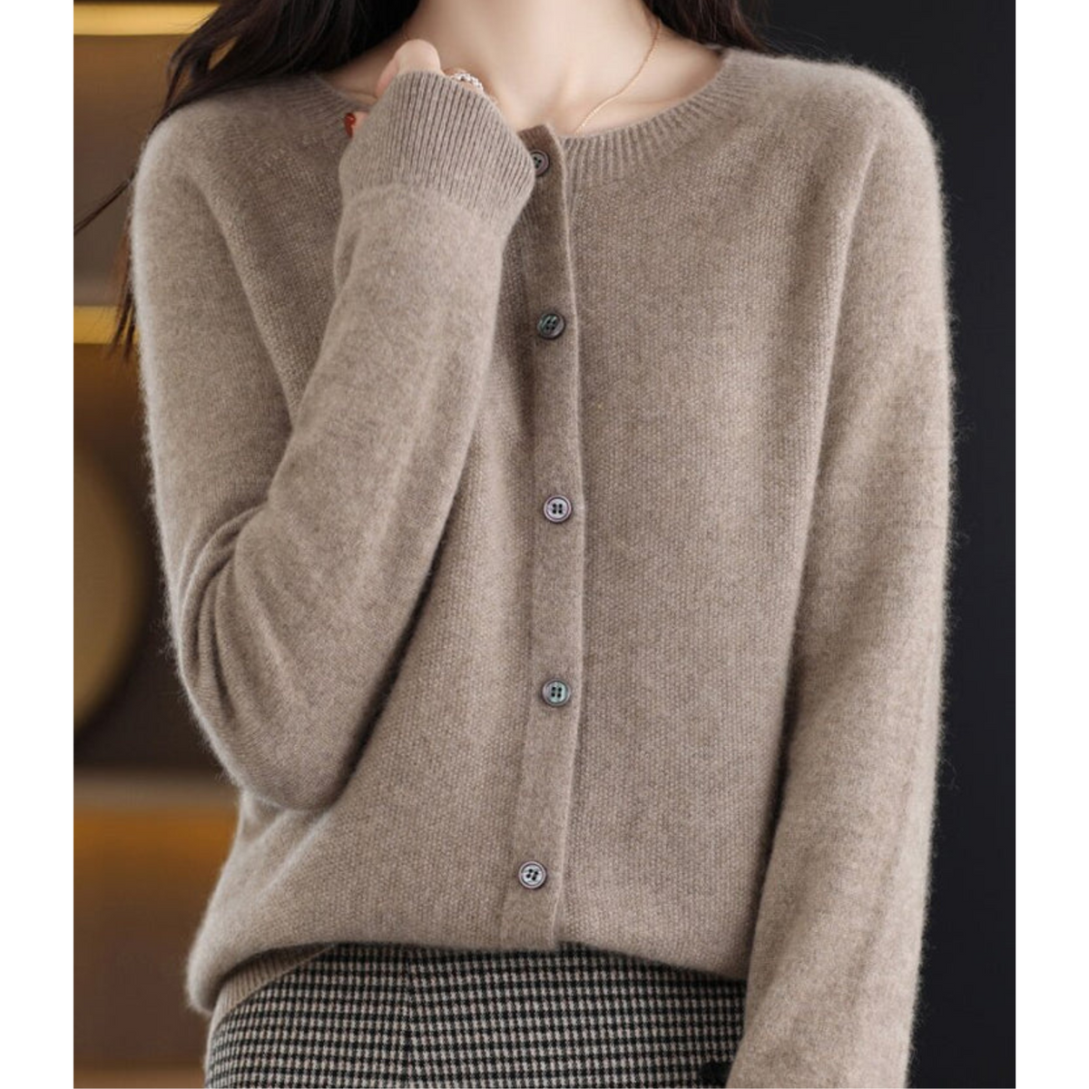 Women's Round-Neck Cardigan with Long Sleeves and Buttons