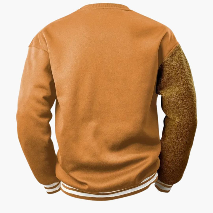 Dragomir - Comfortable jumper with björnebroderi for men