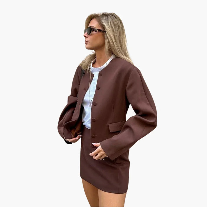 Blazer corto da donna  Taglio alla moda per ogni outfit