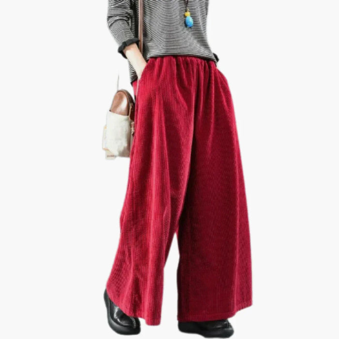 Pantaloni in velluto a coste da donna con chiusura a bottoni e gamba dritta