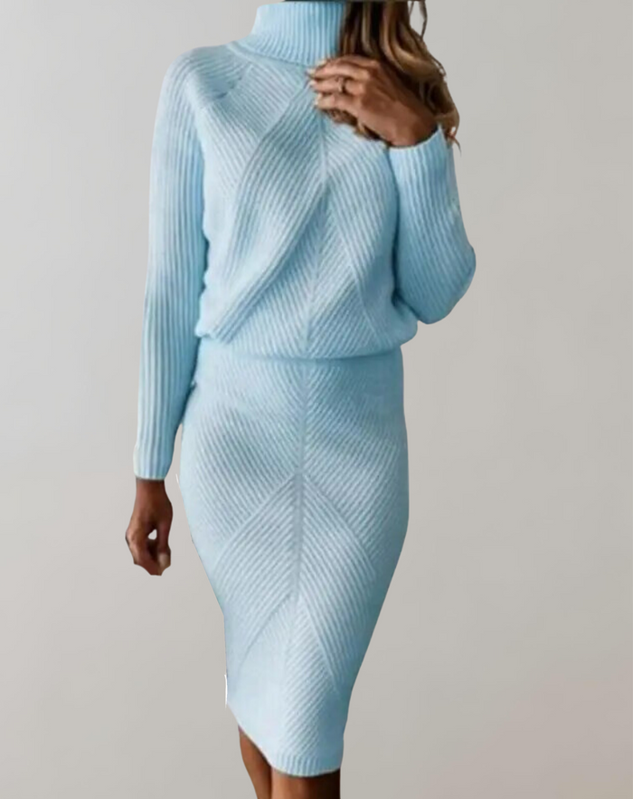 Completo da donna con maglione a collo alto in maglia e gonna aderente
