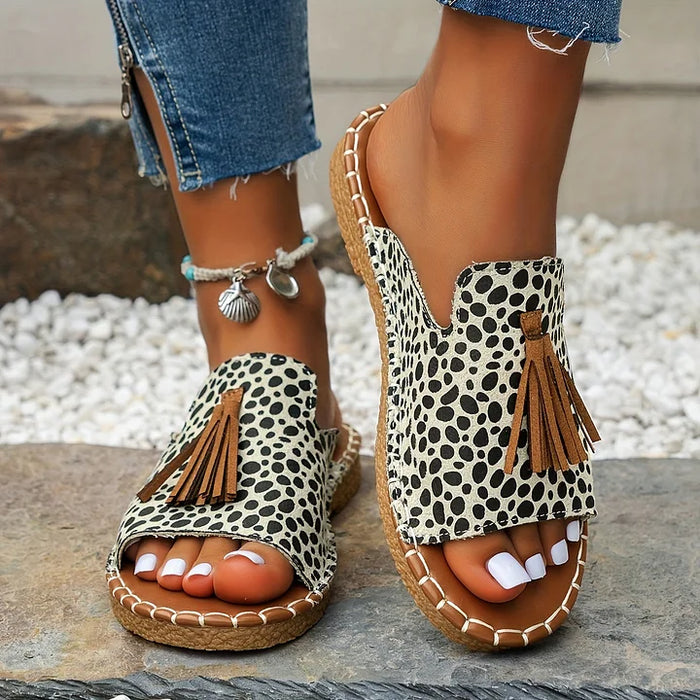 Damsandaler med ortopedisk design, vadderad sula och slip-on-stil
