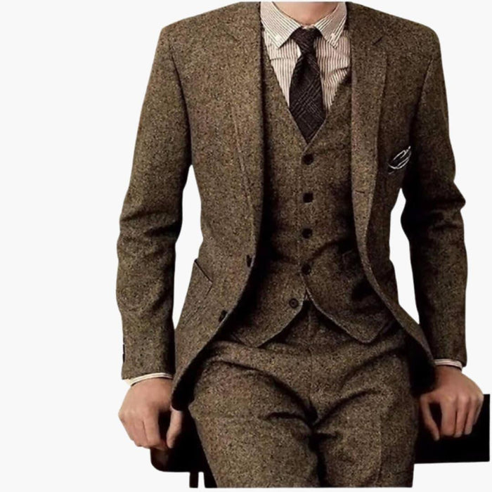 Herrkostym i tre delar med slim fit-byxor och notchslag