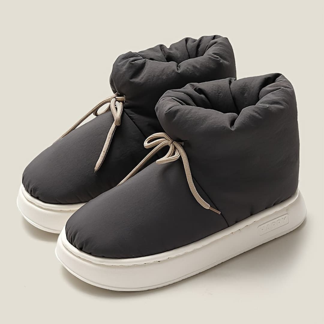 Stylish non-slip winter slippers for men and women