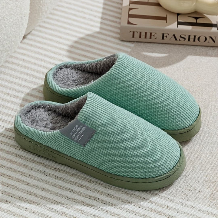 Thermal inomhustöfler for men and women with warm non-slip design