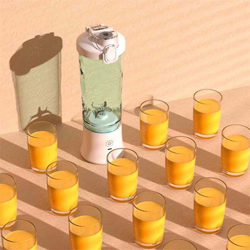 Portabel blender med 6 rostfria blad, krossar is och frysta bär