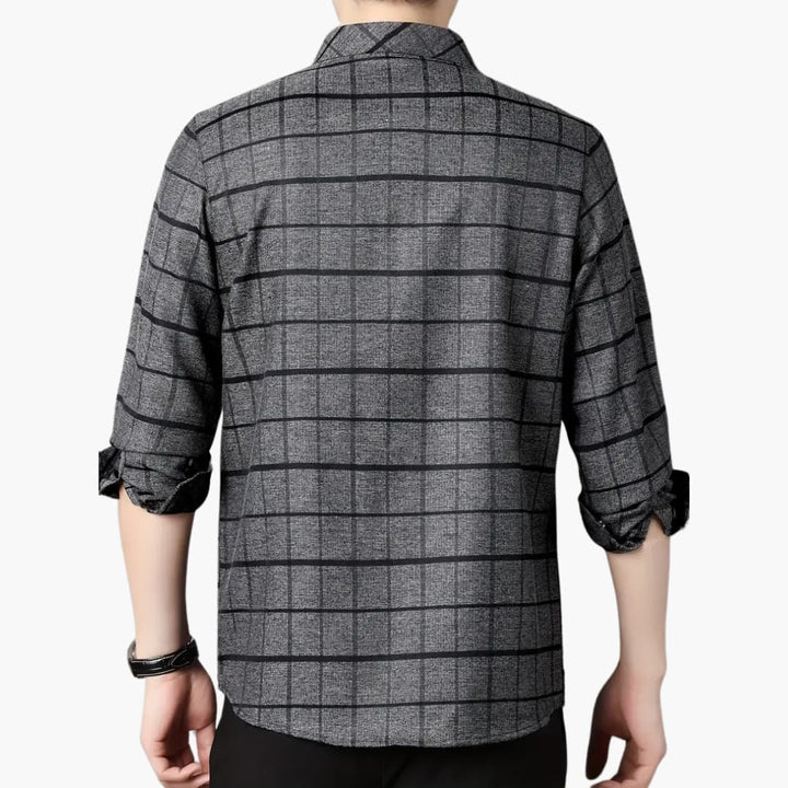 David - Fashionable checked shirt with revers for men