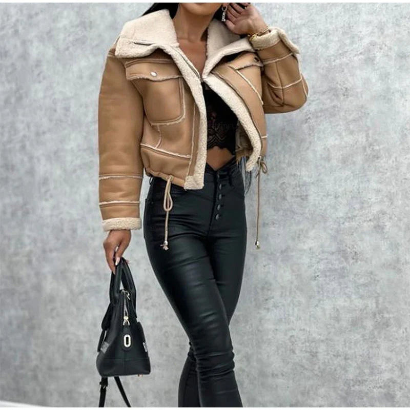 Clara Moreau - Warm and fashionable