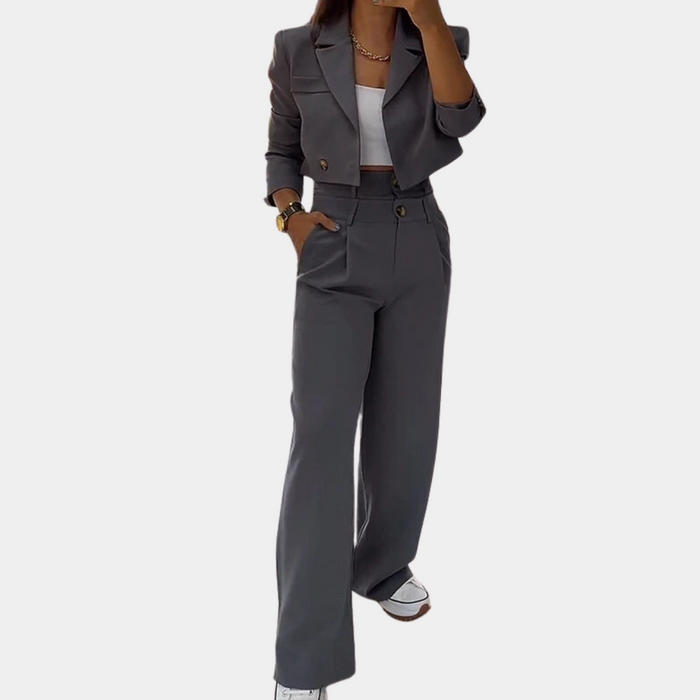 Zweiteiliges Set für Damen aus kurzem Blazer und lässiger Hose mit weitem Bein