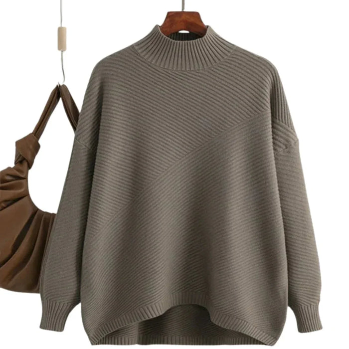 Pull en maille pour femme avec col rond et surface côtelée