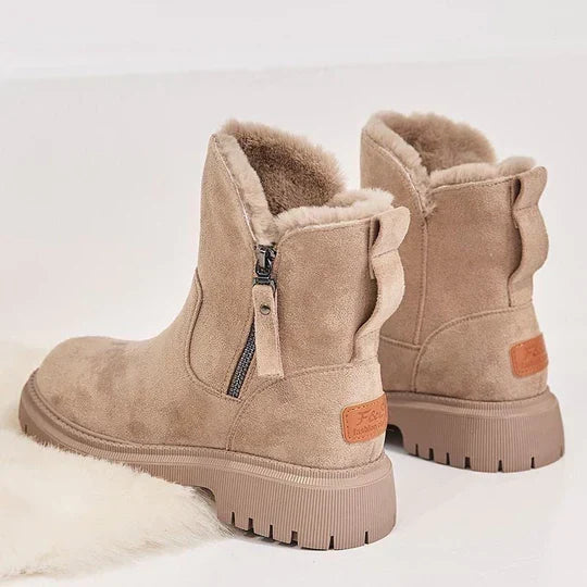 ZARA- The stylish boots