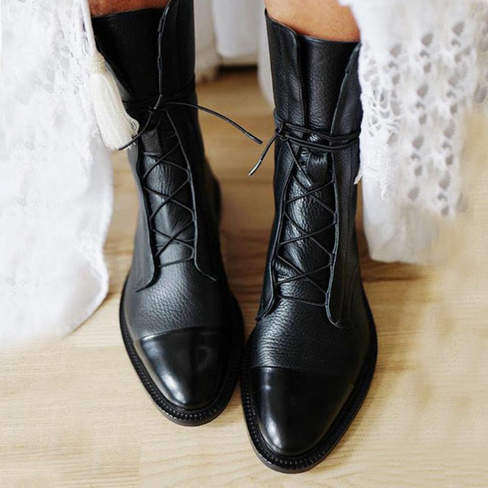 Damen-Schnürstiefeletten mit polierter Zehenkappe