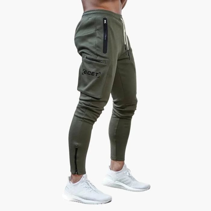 Sportjoggingbroeken voor heren met taps toelopende pijpen en zijzakken