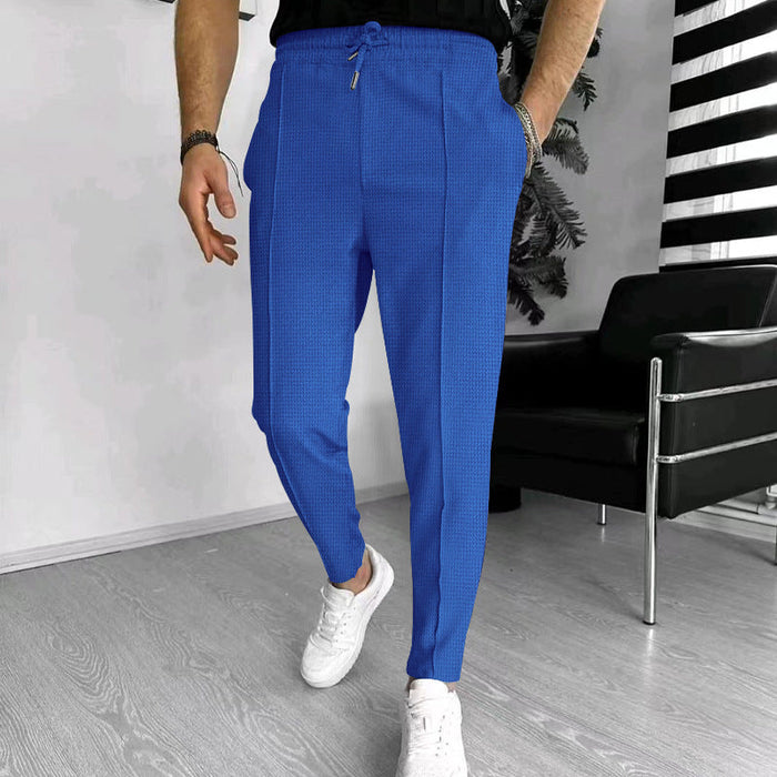 Herren-Chinohose mit schmal zulaufendem Bein und elastischem Bund