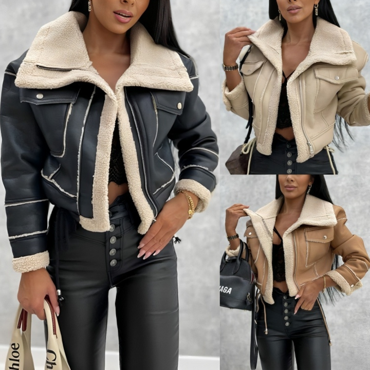 Clara Moreau - Warm and fashionable