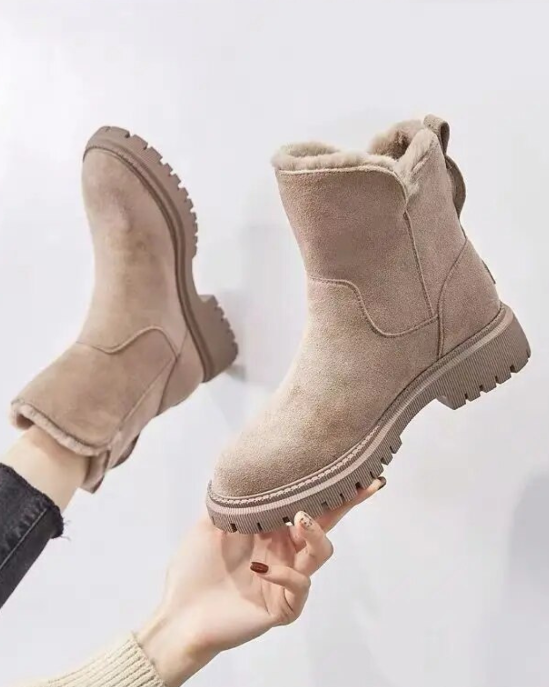 ZARA- The stylish boots