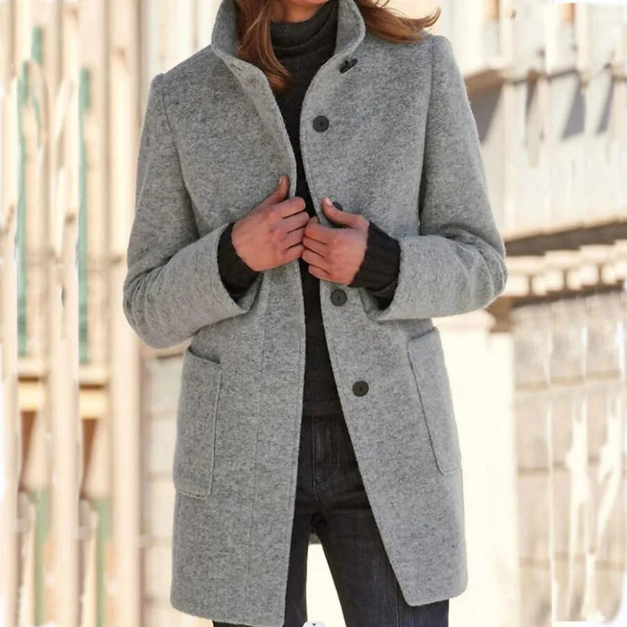 Elegante wollen jas voor dames met knoopsluiting
