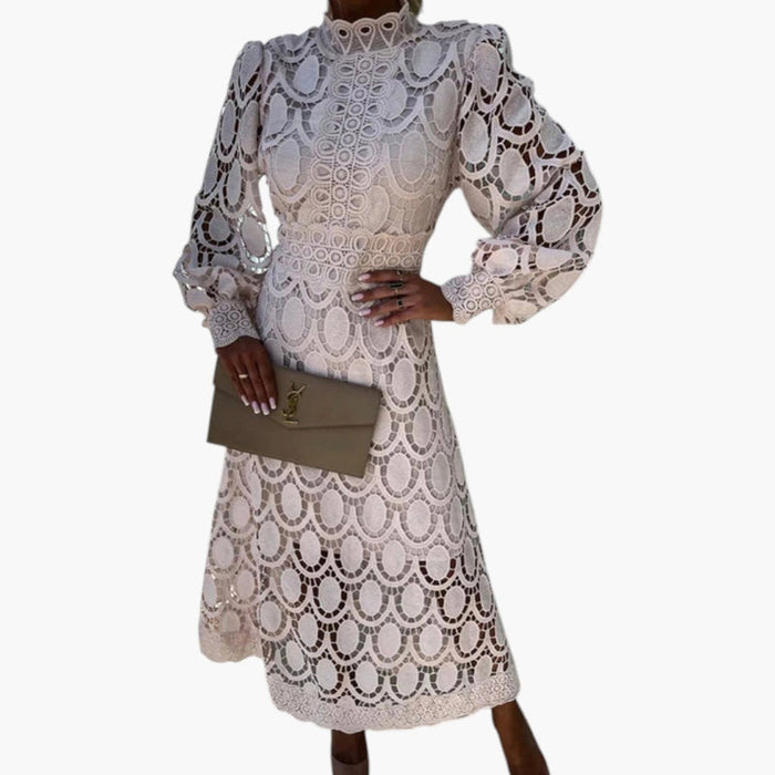 Robe midi pour femme avec détails en dentelle et taille structurée