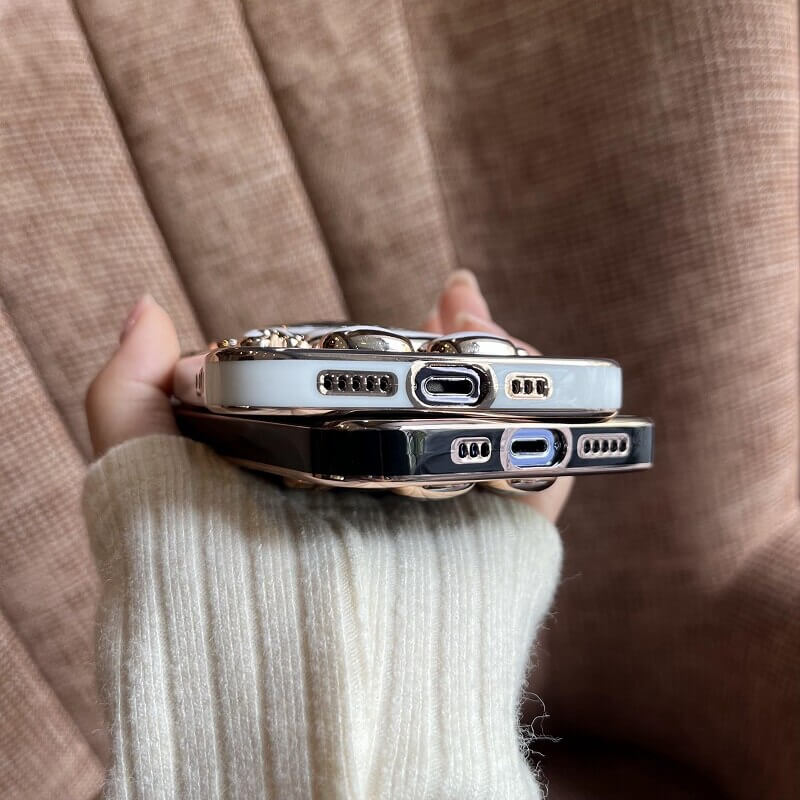 Astronaut iPhone Case – Unique Design with a Practical Stand