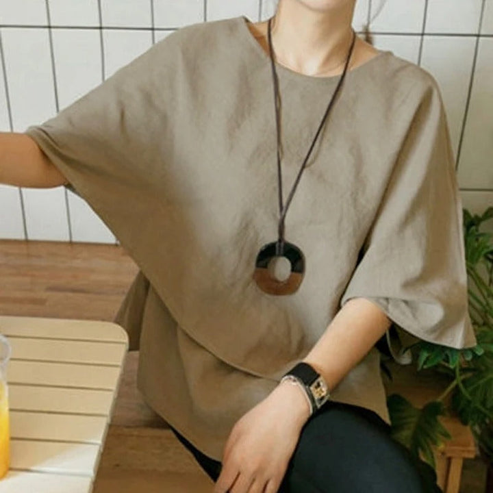 Assymetrical halvermet blouse for women