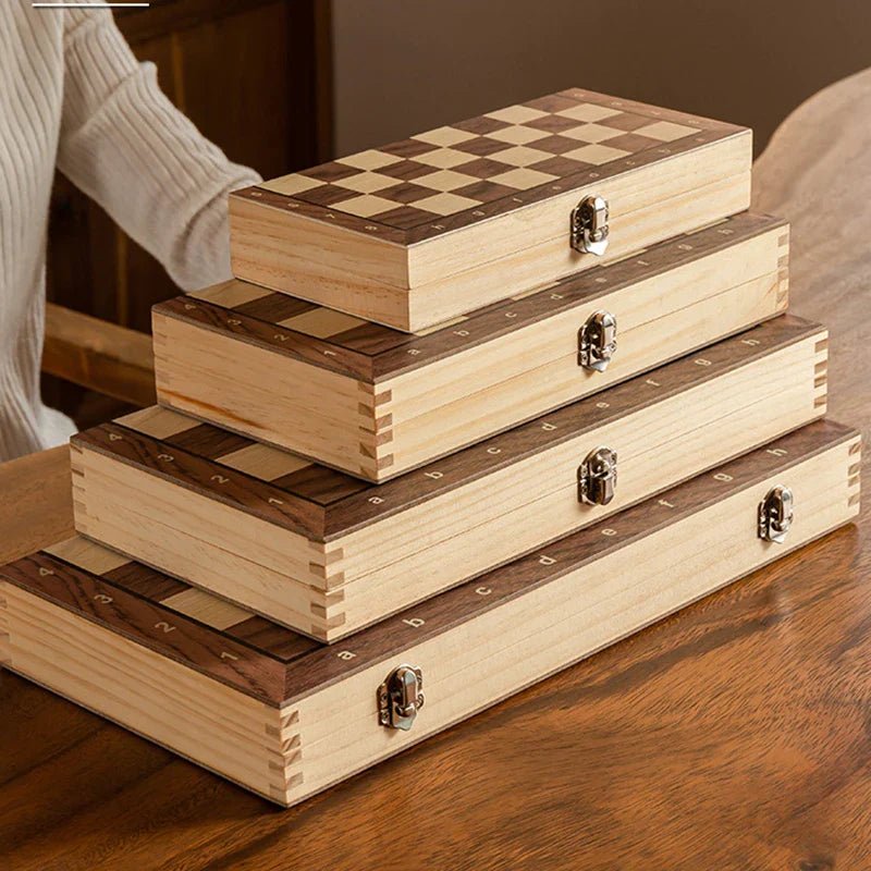 Berry naked magnetic chess board for travel and home