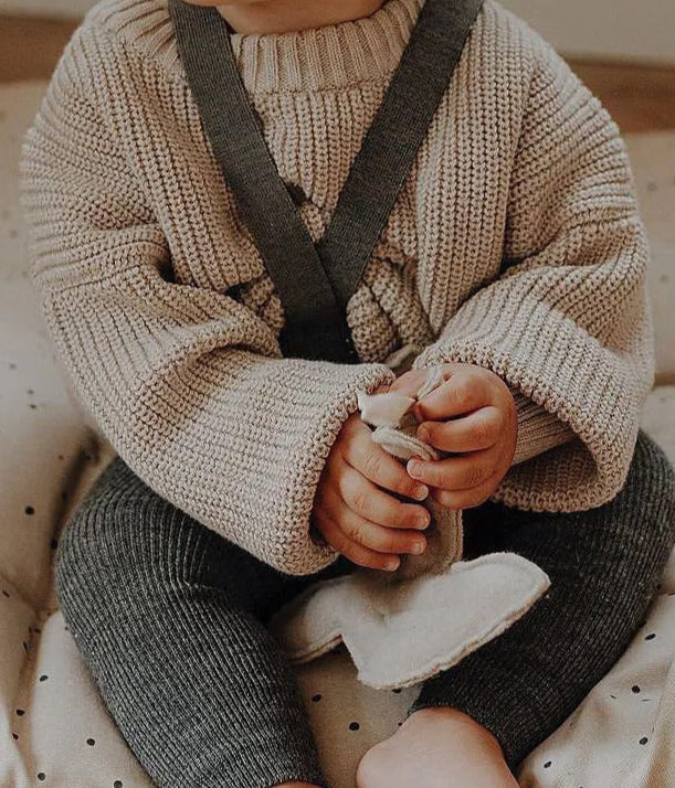 Barns plain knitted jumper for warm comfort