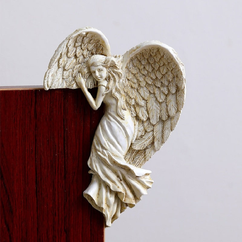 Decorative angel hjörnefigur for die and wall