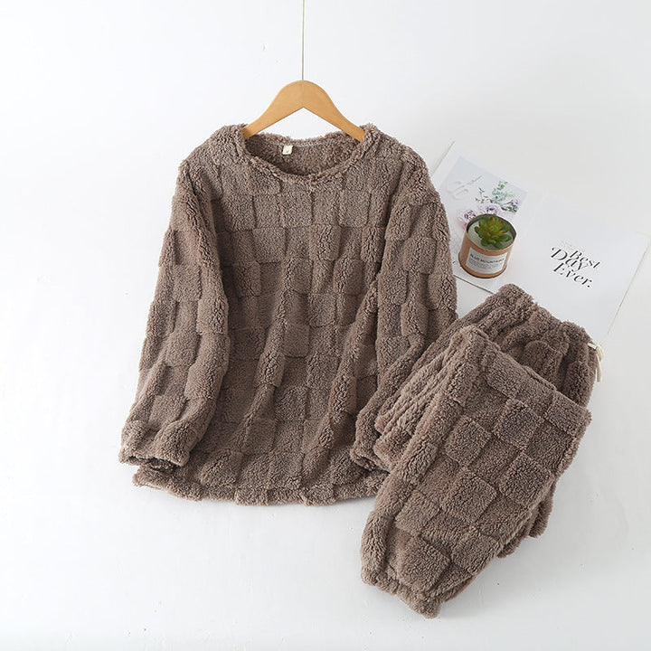 Plaid Pajama Set for Women - Soft Loungewear