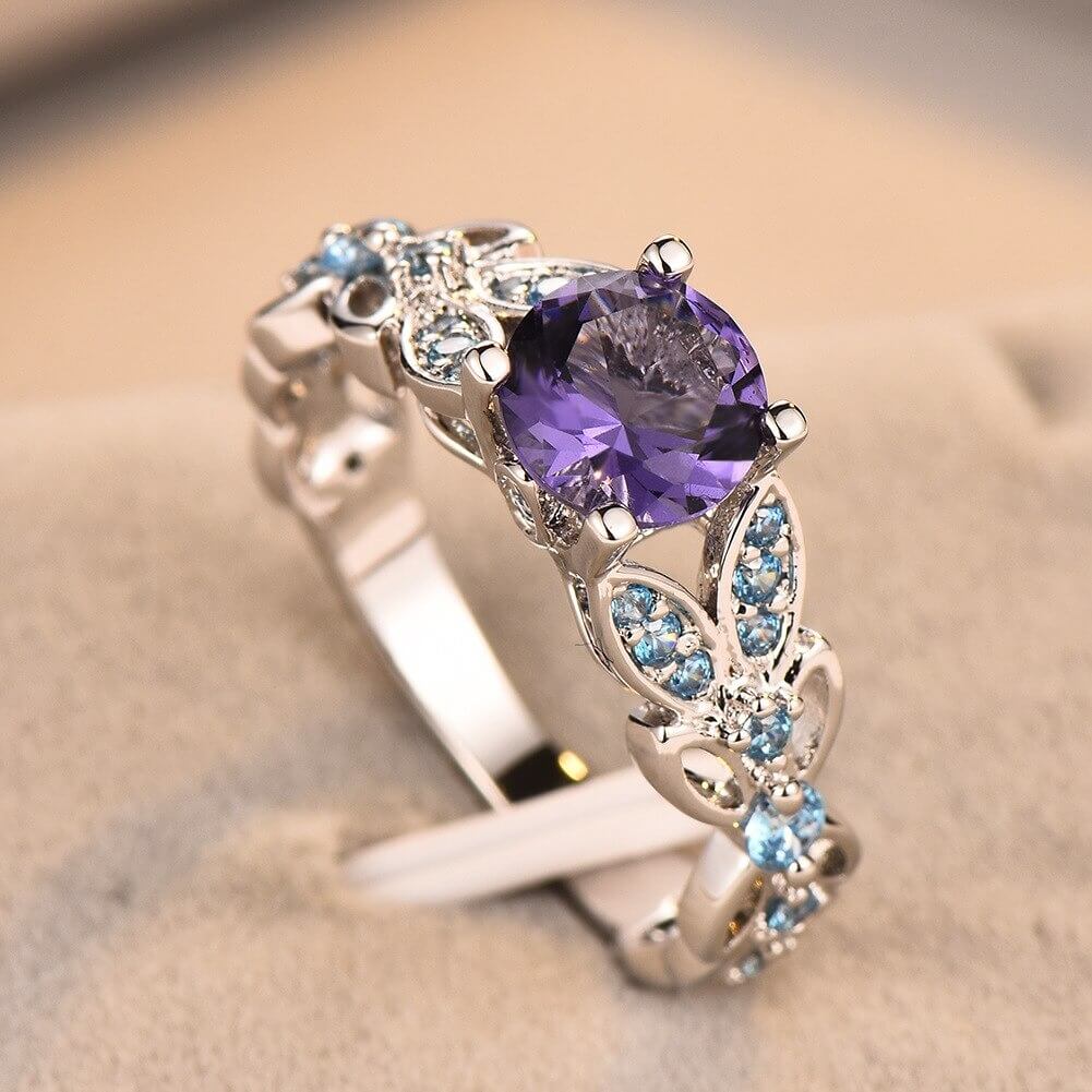 Elegant ametyst ring for women
