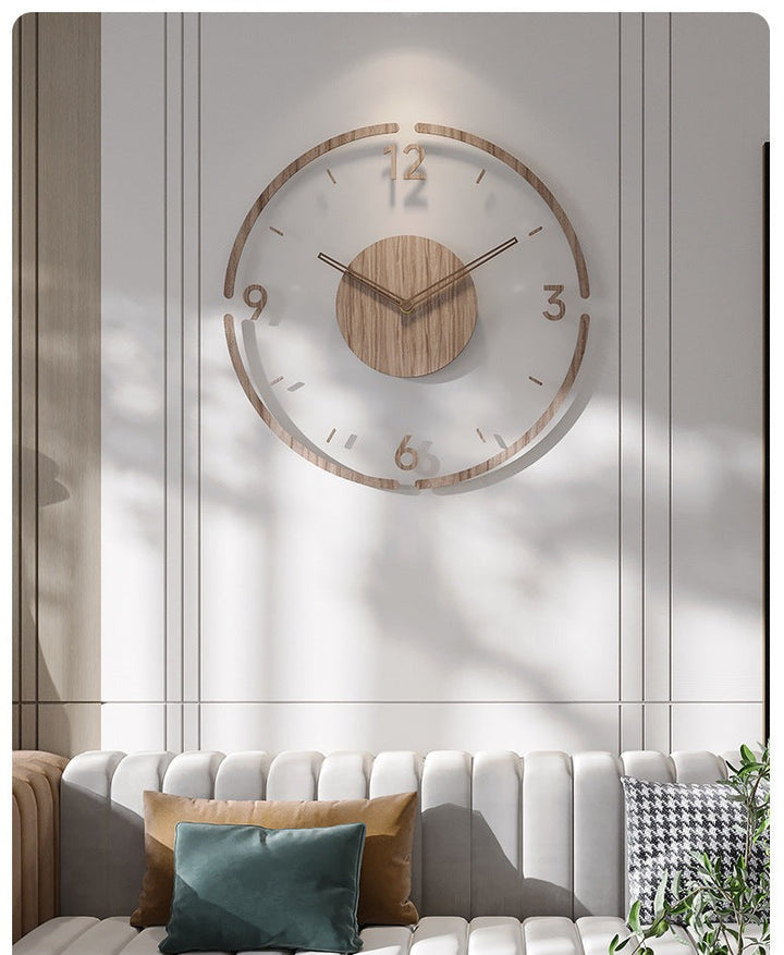 Elegant veggur for home - quiet design ø 35 cm