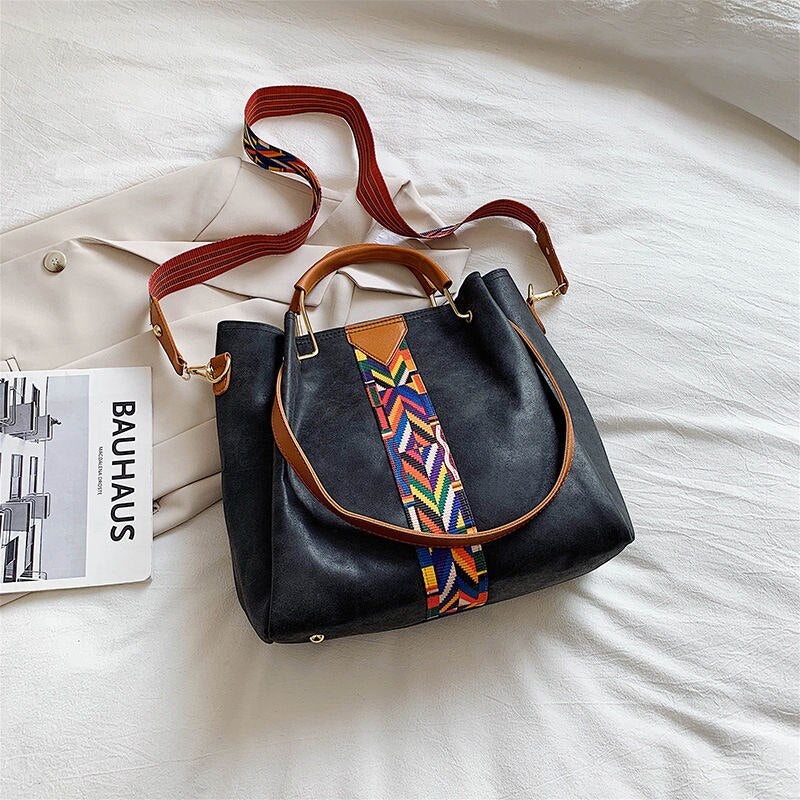 Elegant women handbag