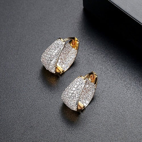 Women huggie hoop earrings in sterling silver