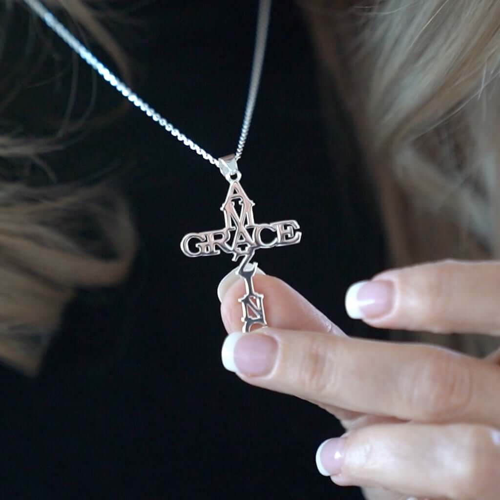 Women crossways chain with \