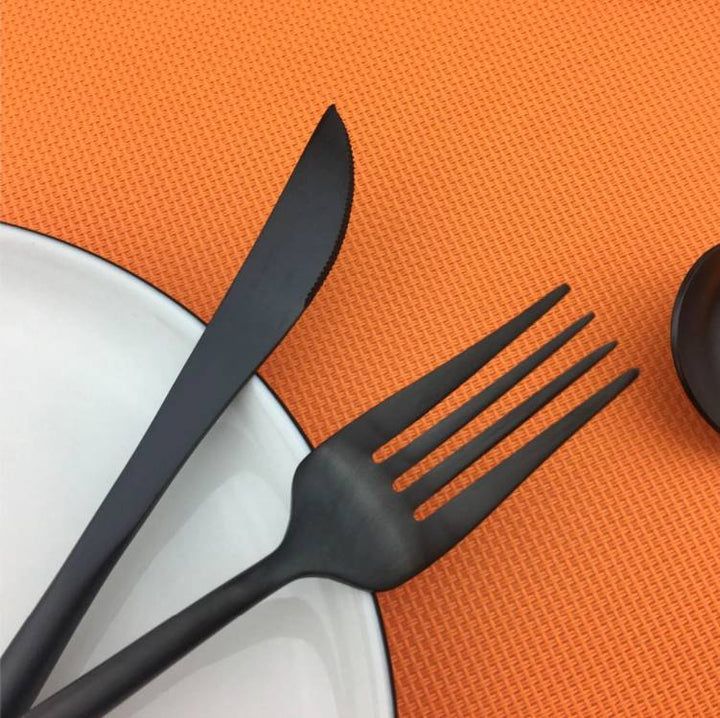 Elegant Napoli-Design Cutlery Set for a Complete Table Setting
