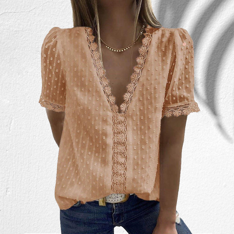 Elegant V-Neck Blouse | Engelsk Lace | Fashionable and Comfortable