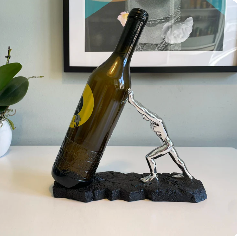 Elegant Wine Bottle Holder – Unique Design for Stylish Serving