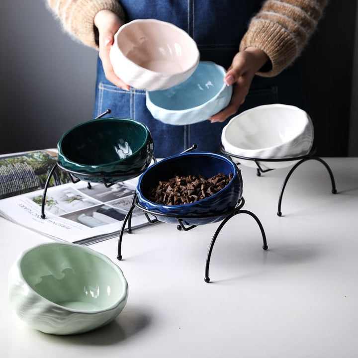 Ergonomic Shell-Shaped Ceramic Pet Bowl for Healthy Feeding