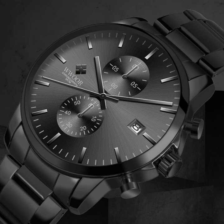Men buisi Ness watch in rust free steel