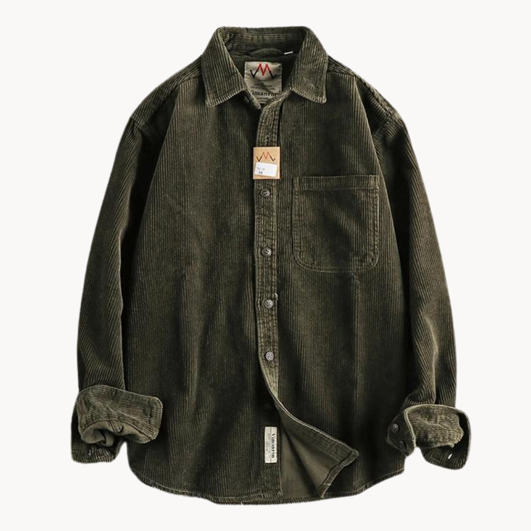 Shirts with avslappnad fit and brystl over