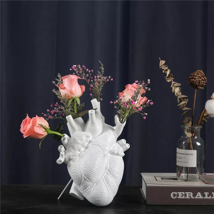 Heart-shaped Vase for Indoor Decoration
