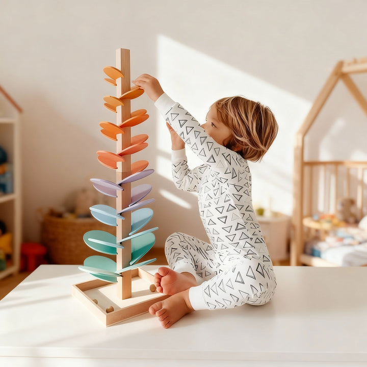Inter active marble tower for children - läring &amp; fun