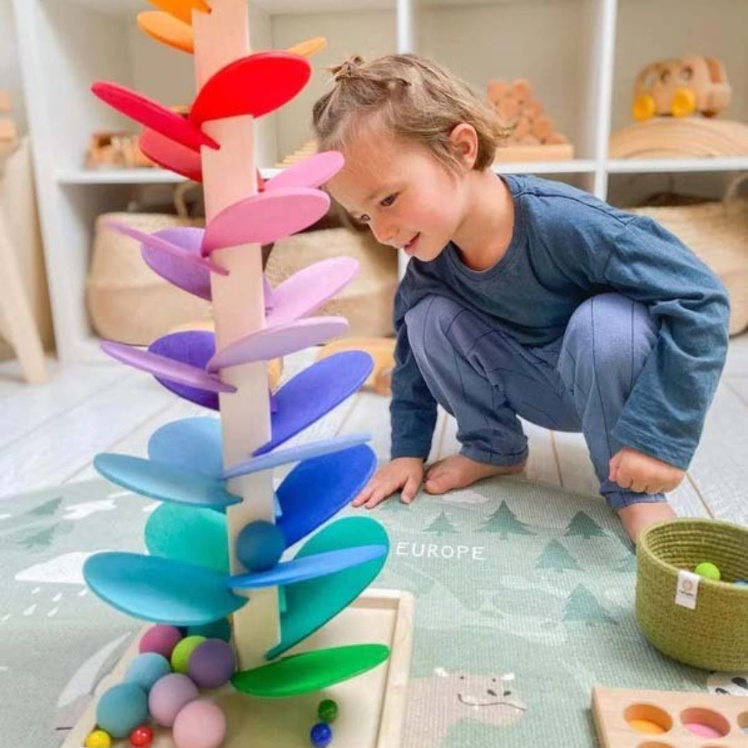 Inter active marble tower for children - läring &amp; fun