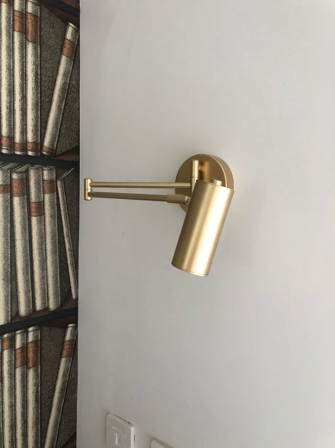 Svingarm Wall light | Adjustable LED Wall light in Metal