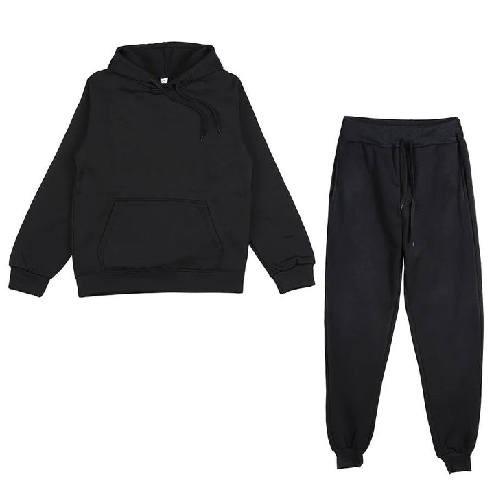 Comfortable practice attire for women - huvt clear up and bukse seen