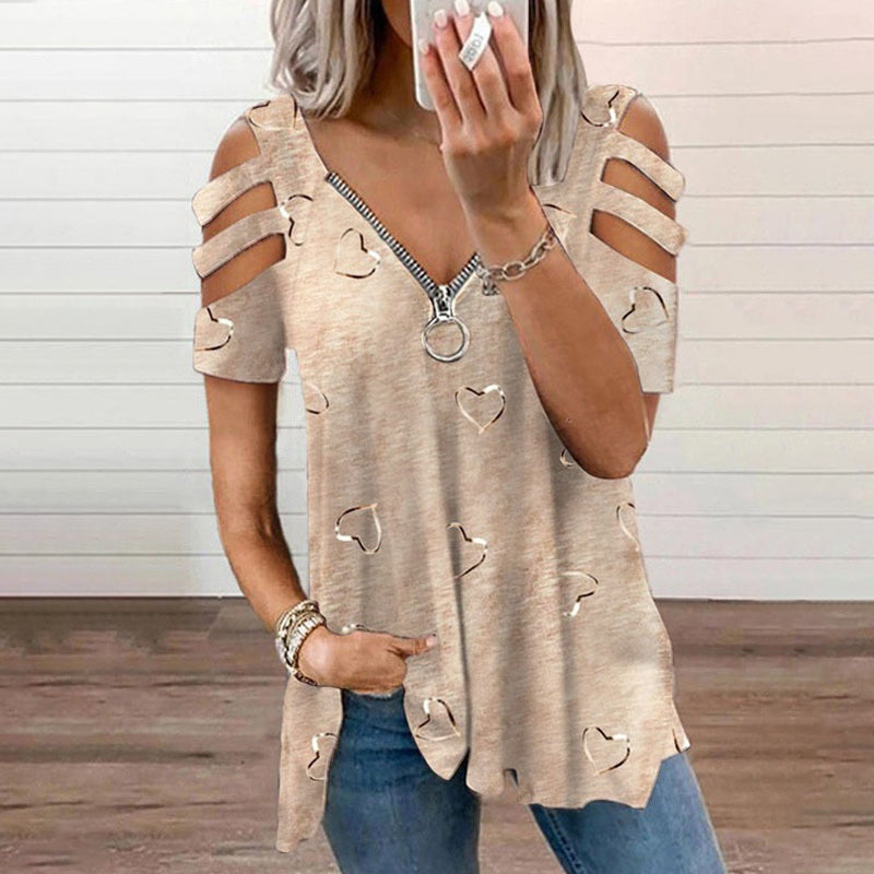 V-neck T-shirt - Stylish Heart print | Comfortable and Loose Fit