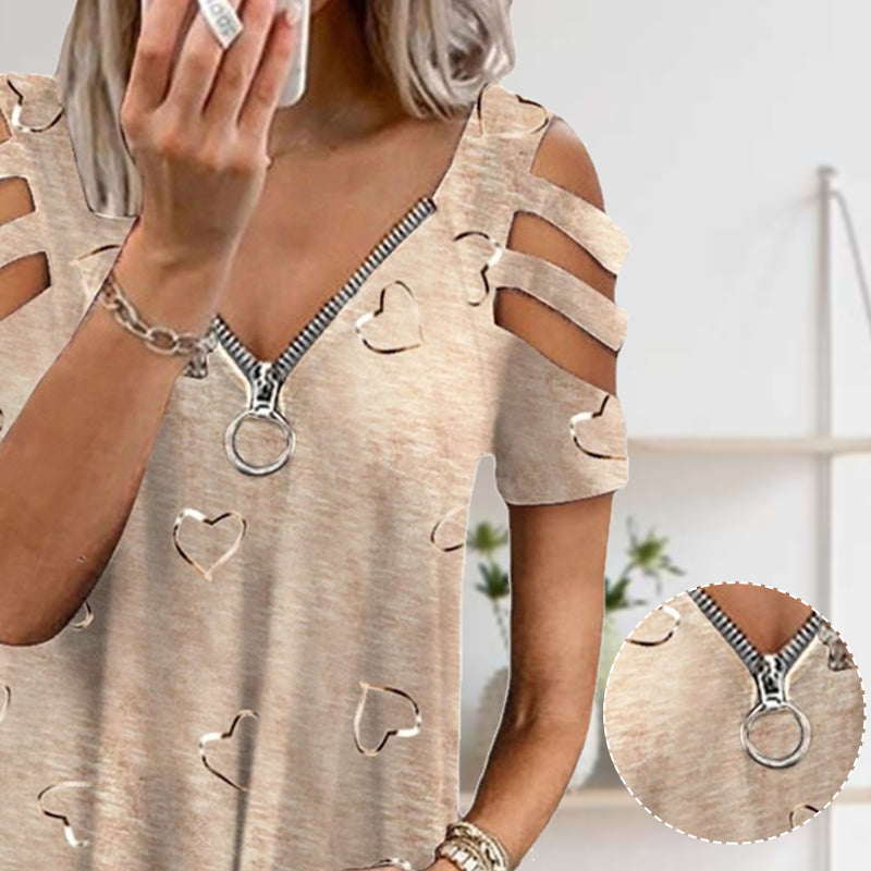 V-neck T-shirt - Stylish Heart print | Comfortable and Loose Fit