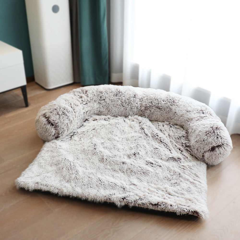 Cosy calming couch feature for dog and cat