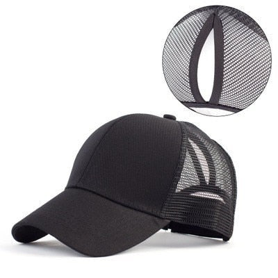 Women rotete hair top baseballcaps with hestehale opening
