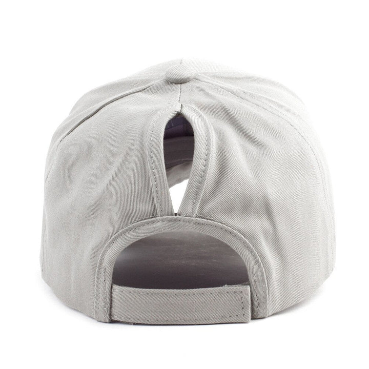 Women rotete hair top baseballcaps with hestehale opening