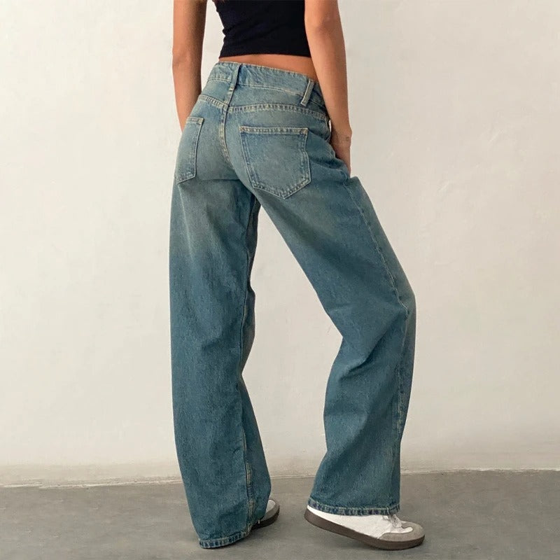 Women baggy boyfriend-jeans with low waist
